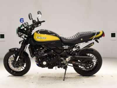 Kawasaki Z900RS 2021