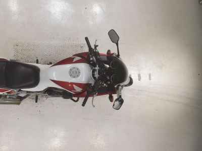 Honda CB400 Super Boldor 2016