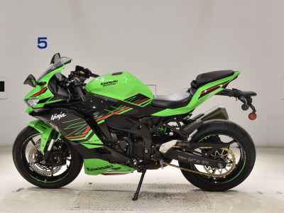 Kawasaki Ninja ZX-4RR 2023