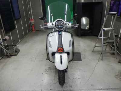 Vespa GTS 300 Super 2024