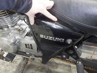 Suzuki GZ250