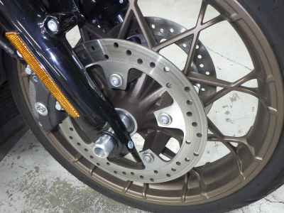 Harley-Davidson FLHXST1920 2023