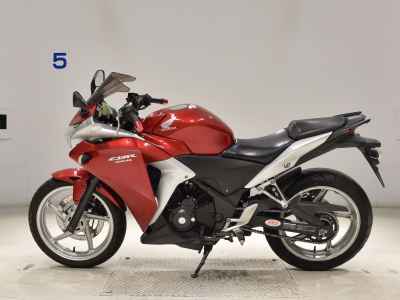Honda CBR250R 2011