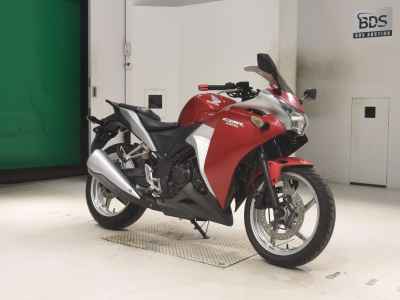 Honda CBR250R 2011