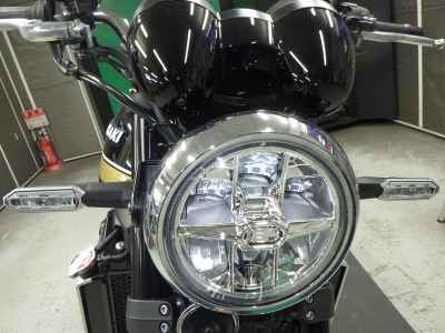 Kawasaki Z900RS 2022