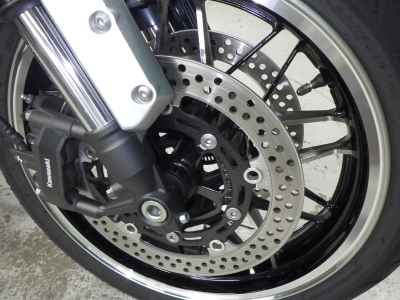 Kawasaki Z900RS 2022