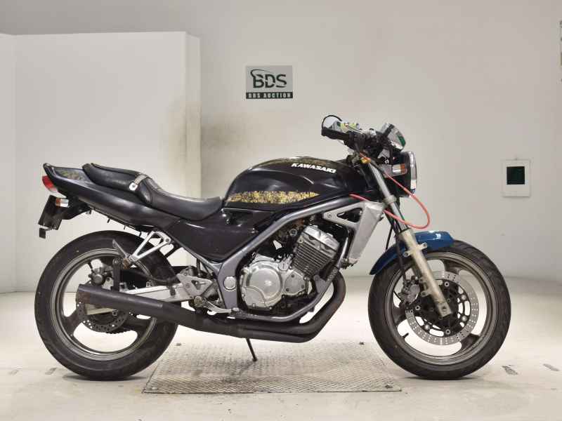 Kawasaki Balius ZR250