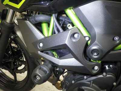 Kawasaki Z400 2023