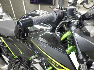 Kawasaki Z400 2023