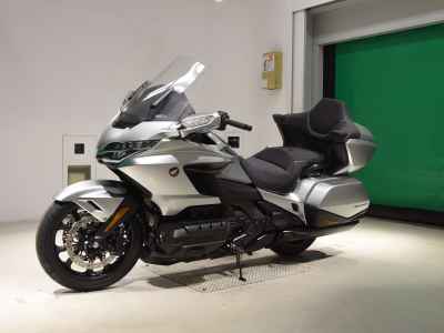 Honda GL1800 Gold Wing Tour DCT 2025