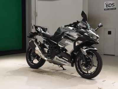 Kawasaki Ninja 250