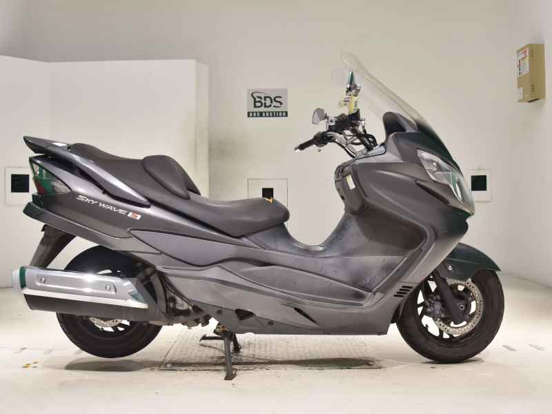 Suzuki Skywave 250S