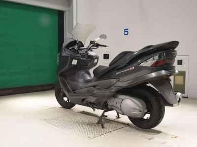 Suzuki Skywave 250S