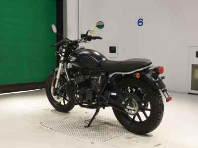 Kawasaki GPX Legend Twin 2021