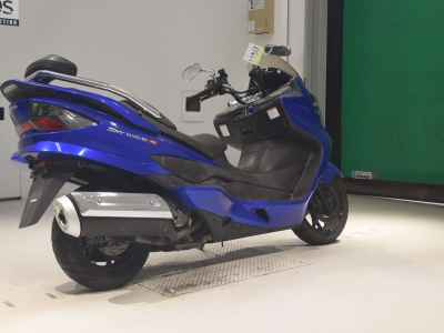 Suzuki Skywave 250M