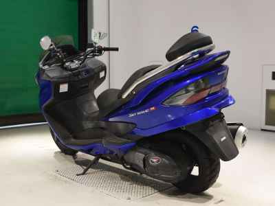 Suzuki Skywave 250M