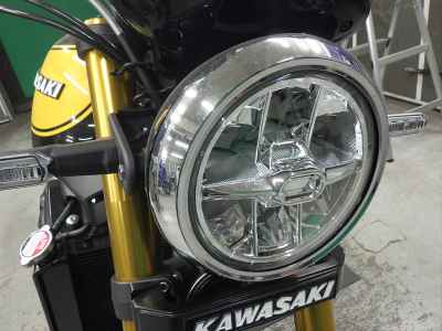 Kawasaki Z900RS SE 2024