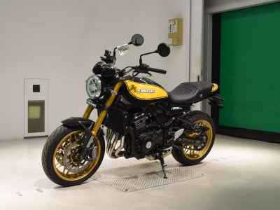 Kawasaki Z900RS SE 2024