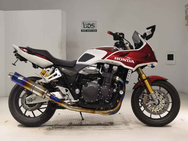 Honda CB1300 Super Boldor 2025