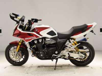 Honda CB1300 Super Boldor 2025