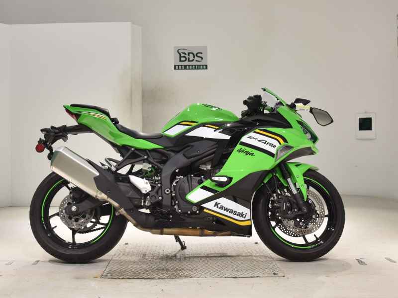 Kawasaki Ninja ZX-4RR 2024