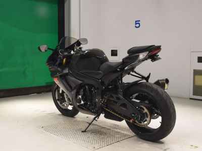 Suzuki GSX-R750 2016