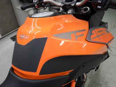 KTM 1290 Super Duke GT 2022