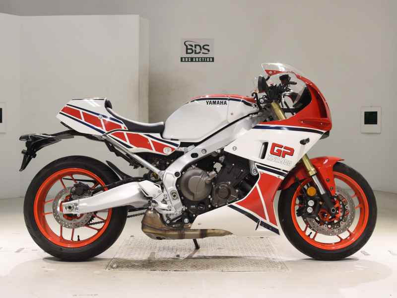 Yamaha XSR900 GP 2025