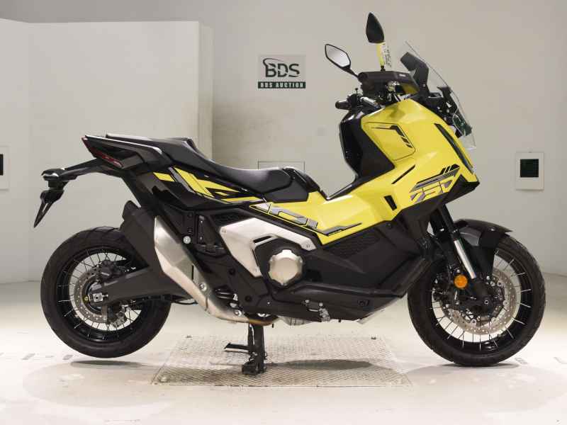 Honda X-Adv 750 2025