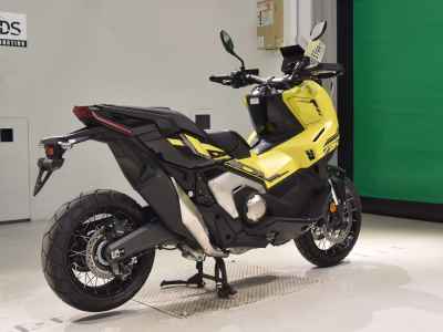 Honda X-Adv 750 2025