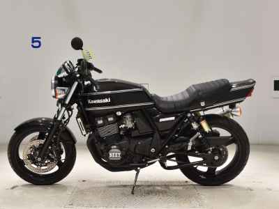 Kawasaki ZRX400