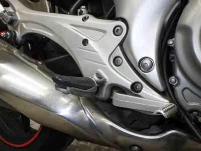 Suzuki Gladius SFV400 2010