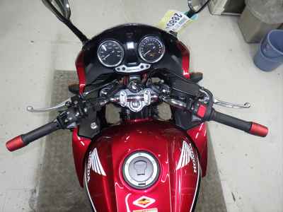 Honda CB400 Super Boldor 2021