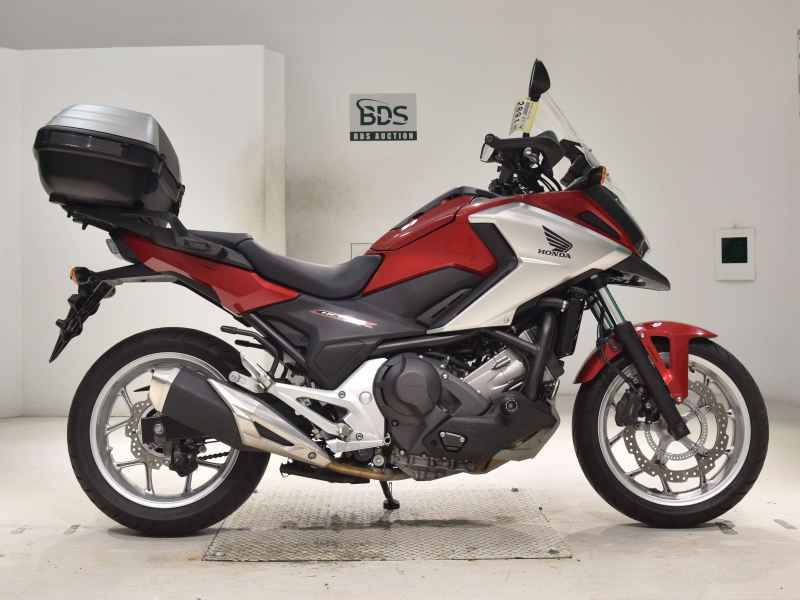 Honda NC750X DCT 2017