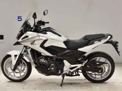 Honda NC750X 2019
