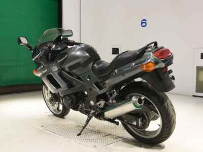 Kawasaki ZZR400 2008