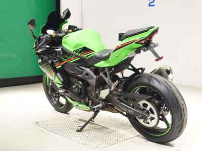 Kawasaki Ninja ZX-25R SE