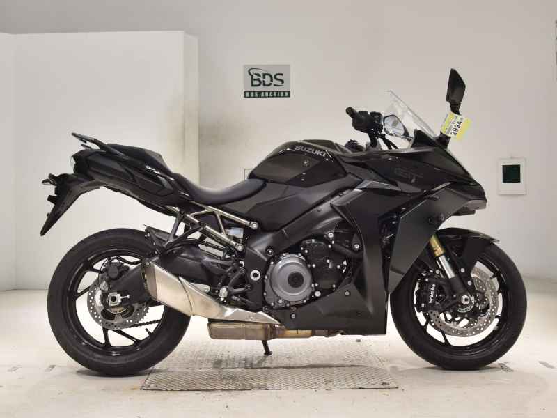 Suzuki GSX-S1000GT 2022