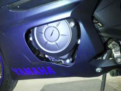 Yamaha YZF-R25 2022