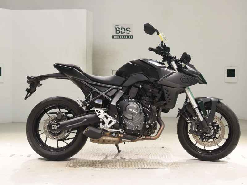 Suzuki GSX-8S 2023