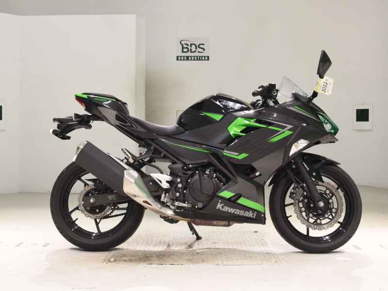 Kawasaki Ninja 400 2023