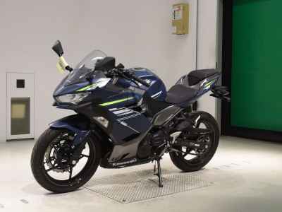 Kawasaki Ninja 400 2024