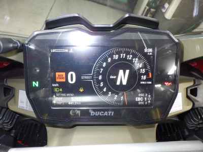 Ducati Panigale V4S 2024