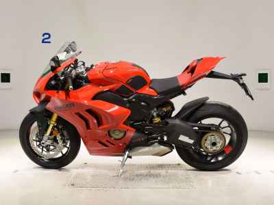 Ducati Panigale V4S 2024