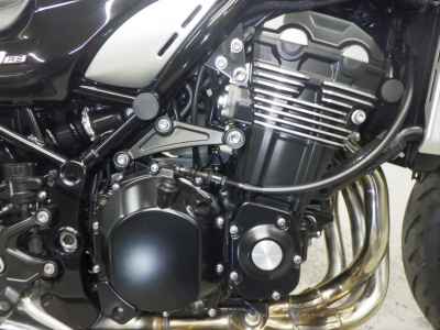 Kawasaki Z900RS 2024