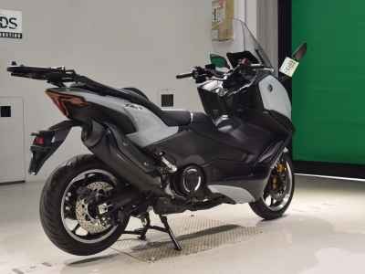 Yamaha TMAX 560T 2025