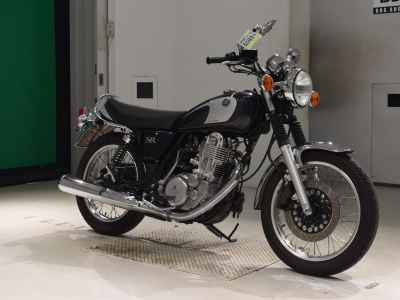 Yamaha SR400 2021