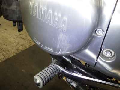 Yamaha SR400 2021