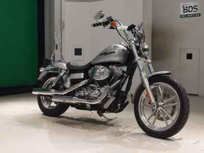 Harley-Davidson Super Glide FXDC1450 2006