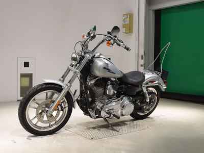 Harley-Davidson Super Glide FXDC1450 2006